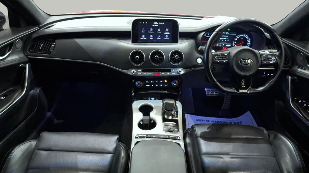 2018 Kia Stinger Gt (black Leather), Automatic, 124493 km, Dashboard View