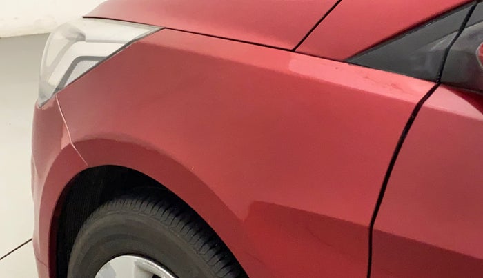 2017 Hyundai Verna 1.4 VTVT, CNG, Manual, 71,706 km, Left fender - Slightly dented