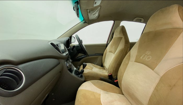 2013 Hyundai i10 ERA 1.1, CNG, Manual, 69,607 km, Right Side Front Door Cabin