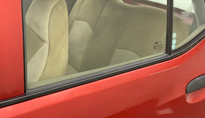 2013 Hyundai i10 ERA 1.1, CNG, Manual, 69,607 km, Rear left door - Weather strip has minor damage