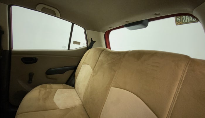 2013 Hyundai i10 ERA 1.1, CNG, Manual, 69,607 km, Right Side Rear Door Cabin