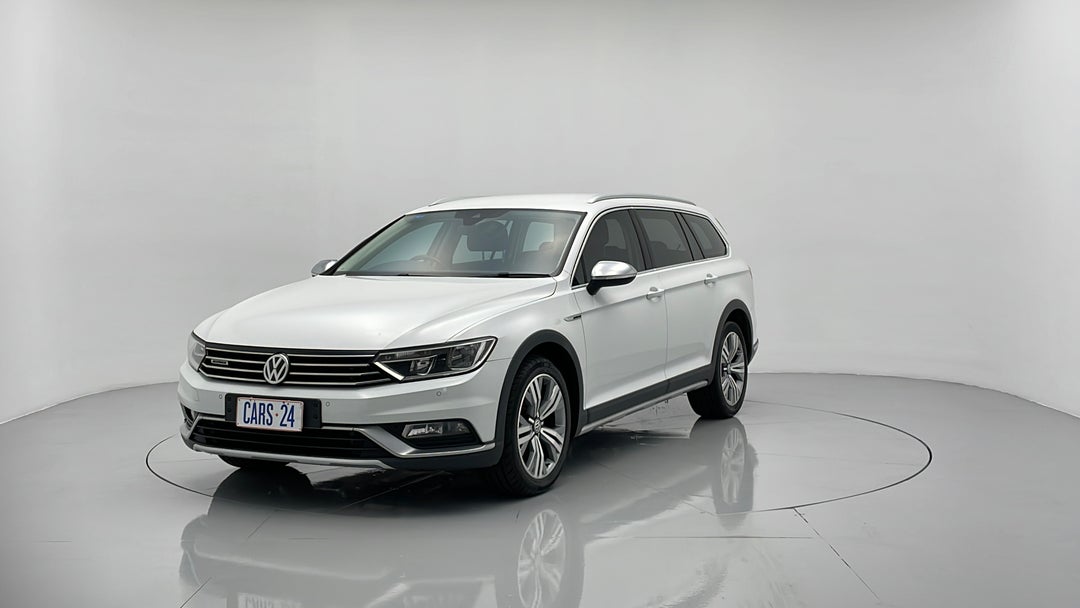 2017 Volkswagen Passat Alltrack 140 Tdi, Automatic, 112184 km, Left Front Diagonal (45- Degree) View