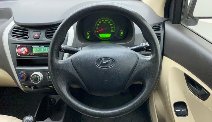 2016 Hyundai Eon ERA PLUS, Petrol, Manual, 29,779 km, Steering Wheel Close Up