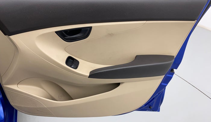 2016 Hyundai Eon ERA PLUS, Petrol, Manual, 29,779 km, Driver Side Door Panels Control
