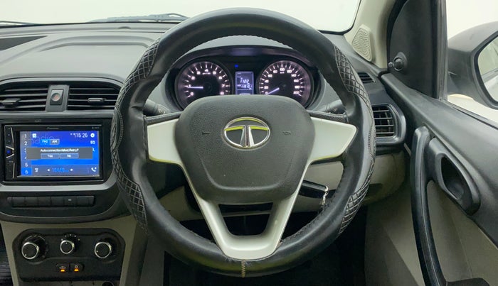 2017 Tata Tiago XE PETROL, Petrol, Manual, 1,19,094 km, Steering Wheel Close Up