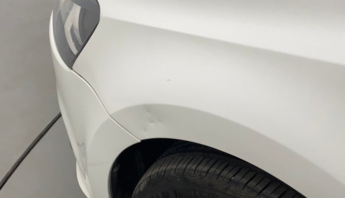 2017 Volkswagen Polo COMFORTLINE 1.2L, Petrol, Manual, 51,364 km, Left fender - Slightly dented