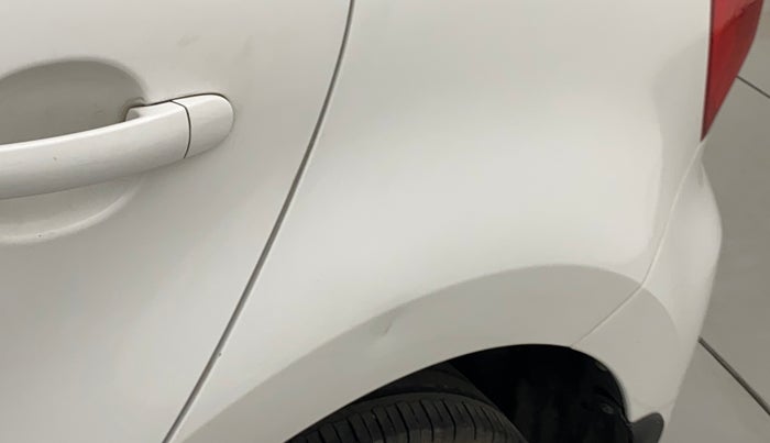 2017 Volkswagen Polo COMFORTLINE 1.2L, Petrol, Manual, 51,364 km, Left quarter panel - Slightly dented