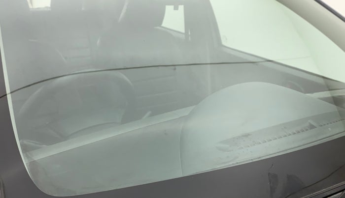 2013 Toyota Etios Liva G, Petrol, Manual, 1,02,136 km, Front windshield - Minor spot on windshield