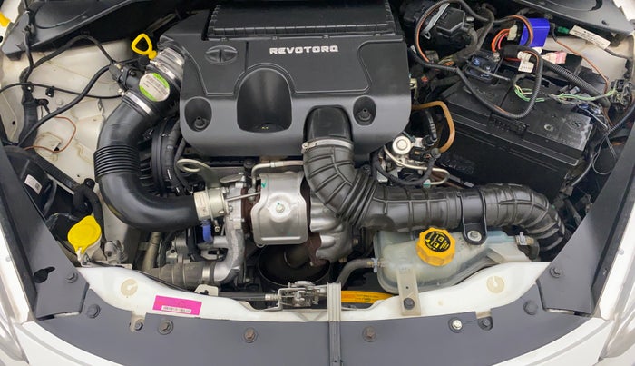 2017 Tata Tiago XM 1.05 REVOTORQ, Diesel, Manual, 93,992 km, Engine Bonet View
