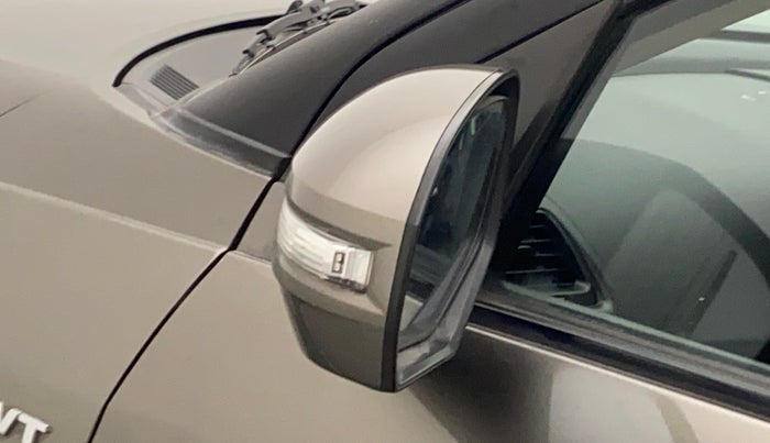 2015 Maruti Swift Dzire ZXI, Petrol, Manual, 79,746 km, Left rear-view mirror - Indicator light not working