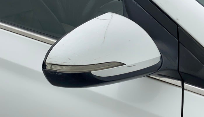 2021 Hyundai Verna SX 1.5 CRDI, Diesel, Manual, 35,447 km, Right rear-view mirror - Mirror motor not working