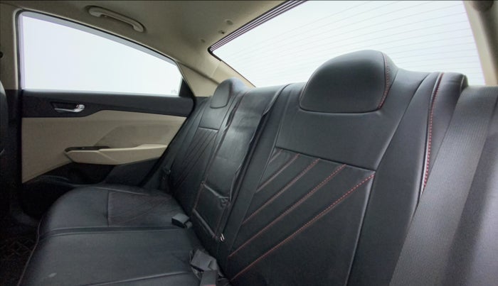 2021 Hyundai Verna SX 1.5 CRDI, Diesel, Manual, 35,447 km, Right Side Rear Door Cabin