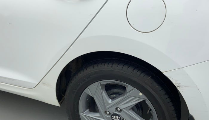 2021 Hyundai Verna SX 1.5 CRDI, Diesel, Manual, 35,447 km, Left quarter panel - Slightly dented