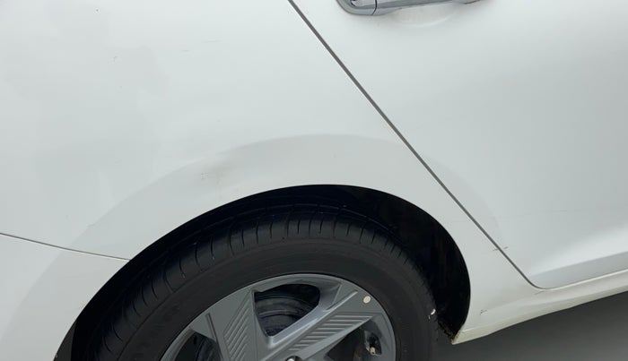 2021 Hyundai Verna SX 1.5 CRDI, Diesel, Manual, 35,447 km, Right quarter panel - Slightly dented