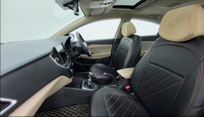 2021 Hyundai Verna SX 1.5 CRDI, Diesel, Manual, 35,447 km, Right Side Front Door Cabin
