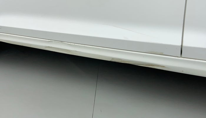 2021 Hyundai Verna SX 1.5 CRDI, Diesel, Manual, 35,447 km, Left running board - Slightly dented