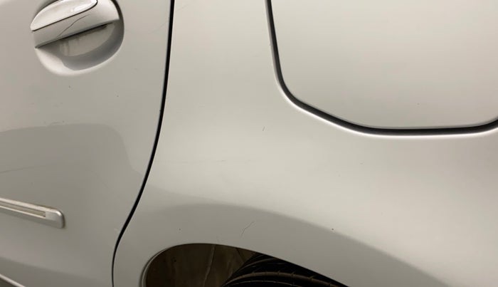 2011 Toyota Etios V, Petrol, Manual, 1,04,736 km, Left quarter panel - Minor scratches