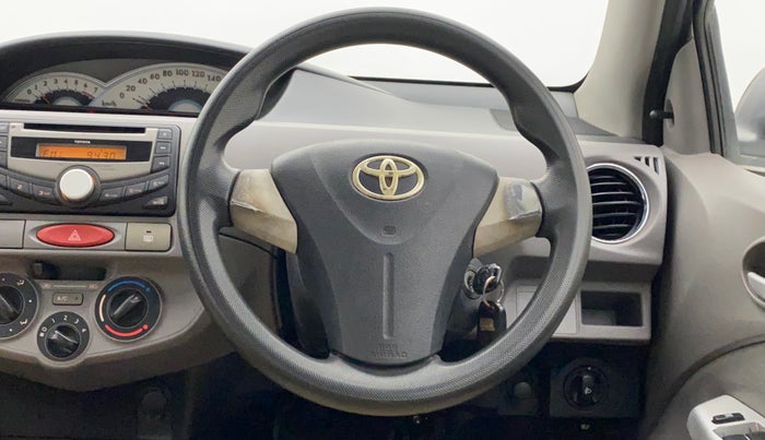 2011 Toyota Etios V, Petrol, Manual, 1,04,736 km, Steering Wheel Close Up