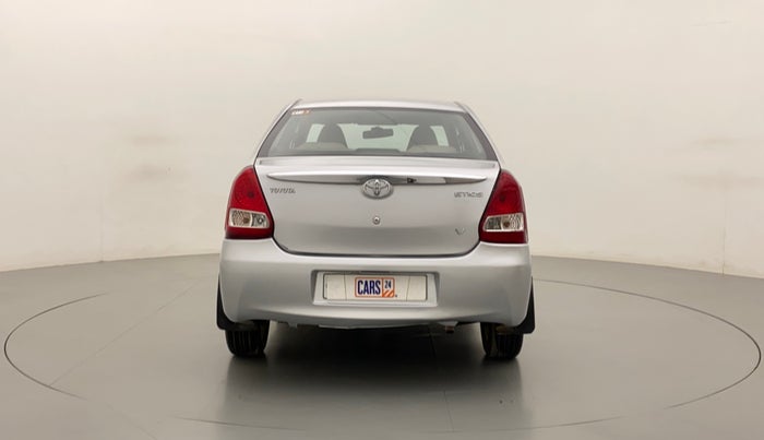 2011 Toyota Etios V, Petrol, Manual, 1,04,736 km, Back/Rear