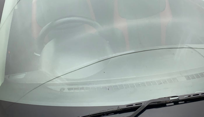 2015 Maruti Swift LXI, Petrol, Manual, 34,526 km, Front windshield - Minor spot on windshield
