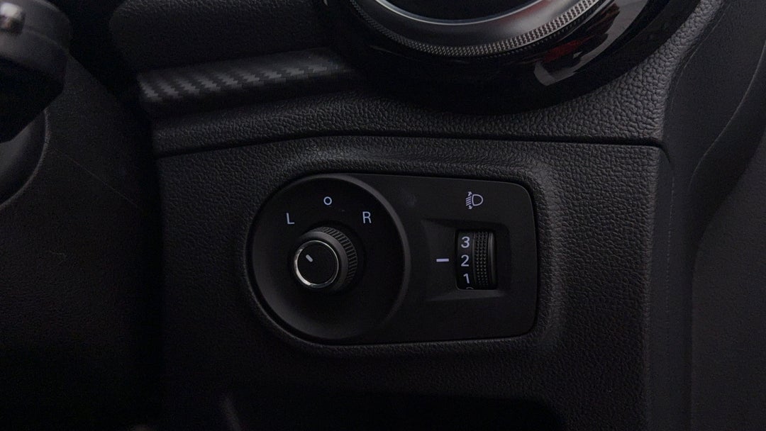 2022 MG Mg3 Auto Excite (with Navigation), Automatic, 26011 km, Utility Switches/Buttons