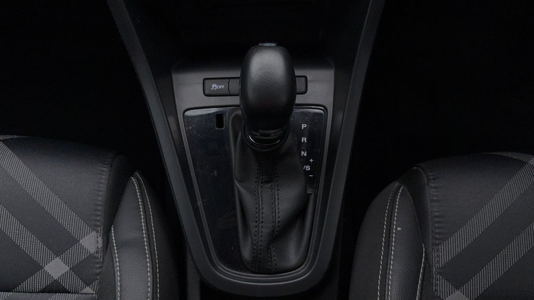 2022 MG Mg3 Auto Excite (with Navigation), Automatic, 26011 km, Gear Lever 