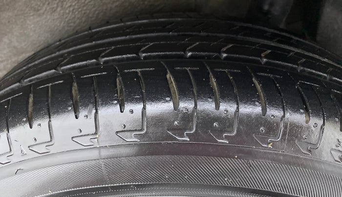 2017 Maruti IGNIS SIGMA 1.2 K12, Petrol, Manual, 71,720 km, Left Rear Tyre Tread