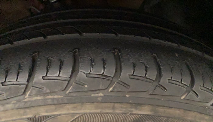2019 Hyundai Elite i20 SPORTZ PLUS 1.2, Petrol, Manual, 6,970 km, Left Front Tyre Tread