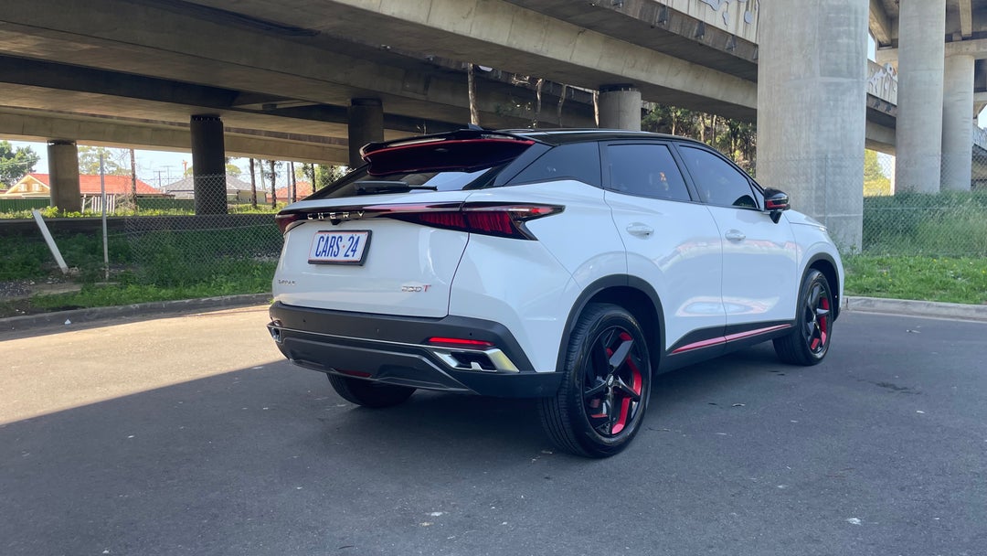 Right Back Diagonal (45- Degree) View