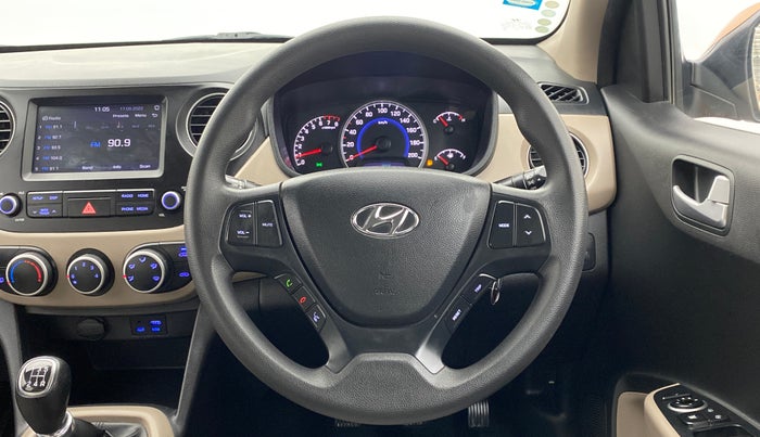 2017 Hyundai Grand i10 SPORTZ O 1.2, Petrol, Manual, 38,235 km, Steering Wheel Close Up