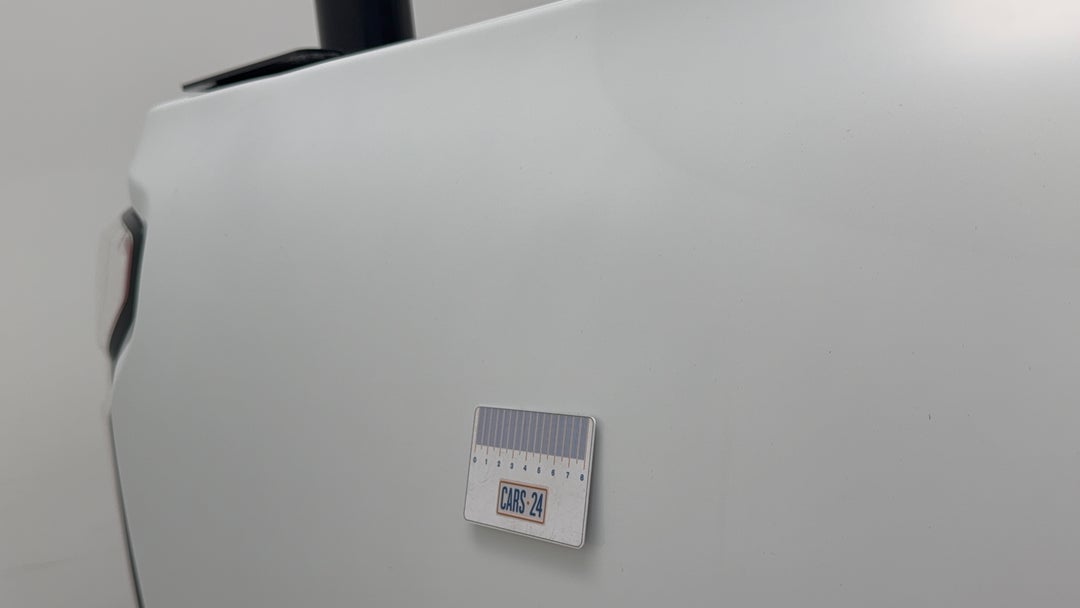 Quarter Panel Rear RHS Dent