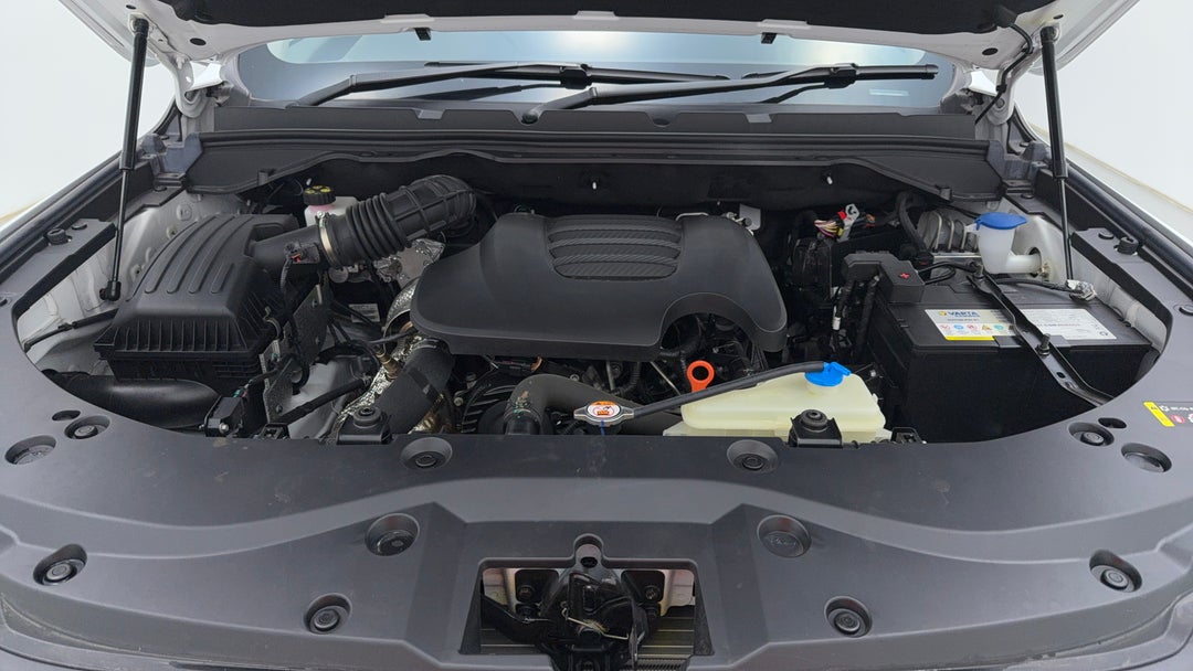 Open Bonnet (Engine)