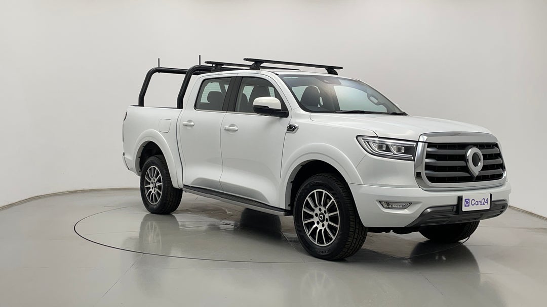 Right Front Diagonal (45- Degree) View