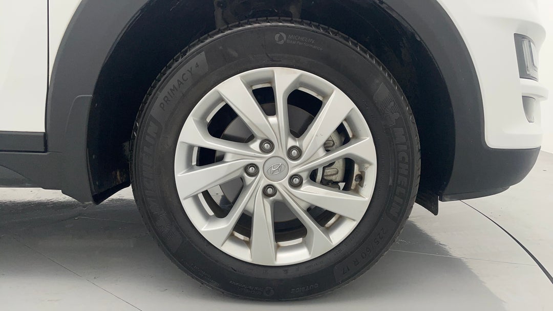 2019 Hyundai Tucson Active X (fwd), Automatic, 62842 km, Right Front Wheel