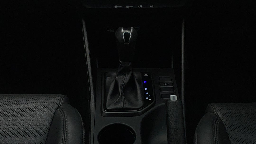 2019 Hyundai Tucson Active X (fwd), Automatic, 62842 km, Gear Lever 