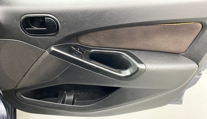 2012 Ford Figo 1.4 EXI DURATORQ, Diesel, Manual, 93,017 km, Driver Side Door Panels Control
