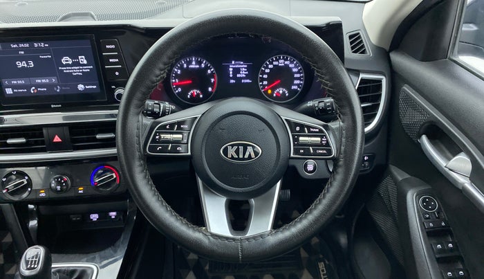 2021 KIA SELTOS HTK PLUS 1.5, Petrol, Manual, 31,348 km, Steering Wheel Close Up