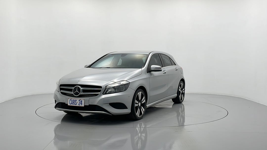 2015 Mercedes-benz A200 Be, Automatic, 95387 km, Left Front Diagonal (45- Degree) View