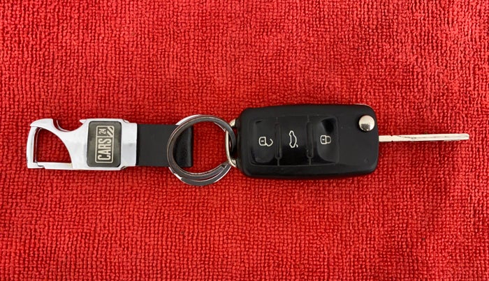 2018 Volkswagen Ameo HIGHLINE PLUS 1.5, Diesel, Manual, 83,336 km, Key Close Up