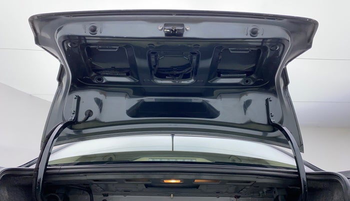 2018 Volkswagen Ameo HIGHLINE PLUS 1.5, Diesel, Manual, 83,336 km, Boot Door Open
