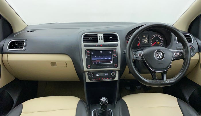2018 Volkswagen Ameo HIGHLINE PLUS 1.5, Diesel, Manual, 83,336 km, Dashboard