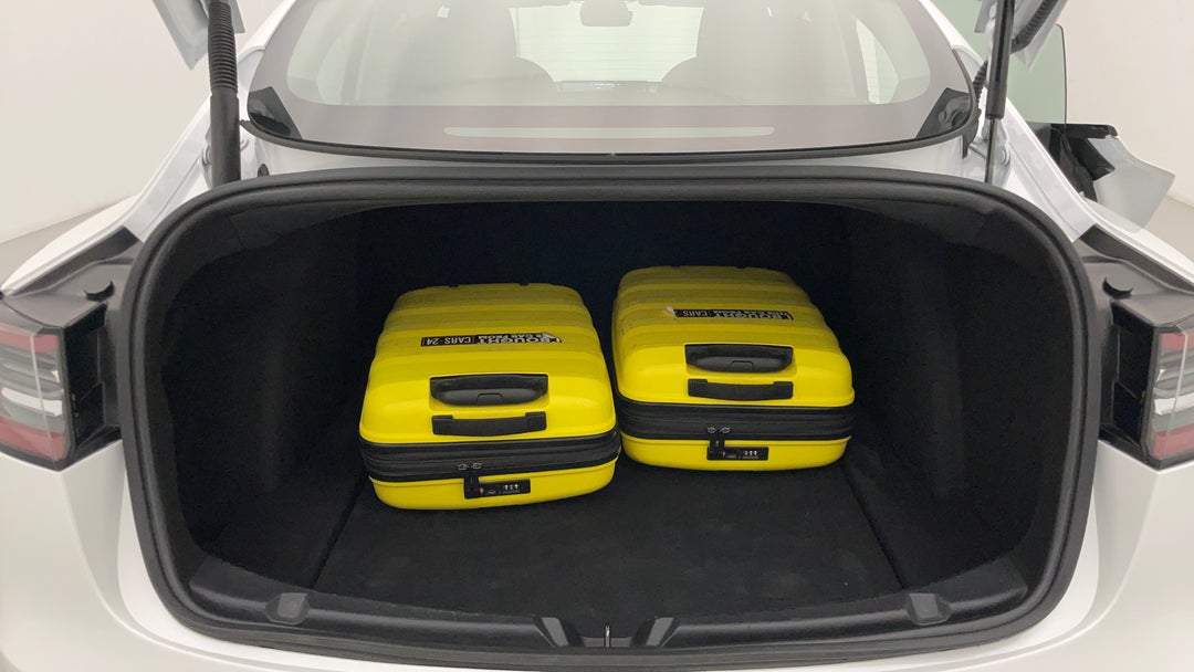 2020 Tesla Model 3 Standard Range RWD, Automatic, 50158 km, Boot Inside View with Luggage