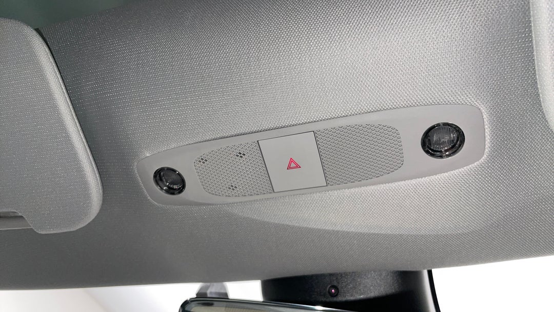 2020 Tesla Model 3 Standard Range RWD, Automatic, 50158 km, On-Roof Controls/Sunglass holder