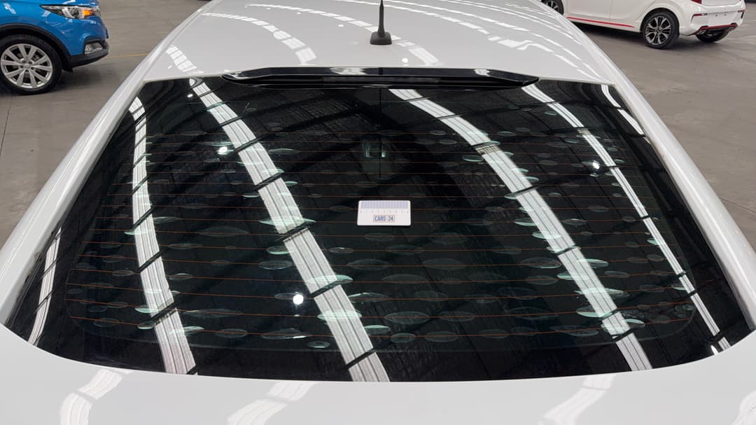 2017 Holden Astra Ls, Automatic, 128824 km, Windshield Rear Tinting bubbling