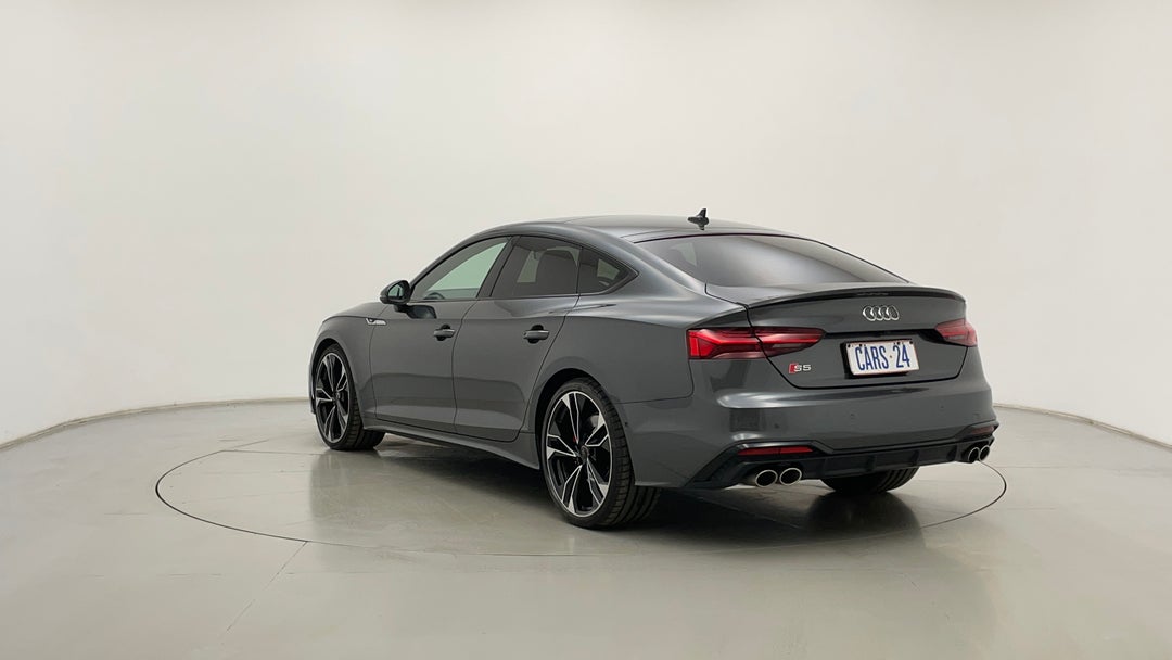 Left Back Diagonal (45- Degree) View