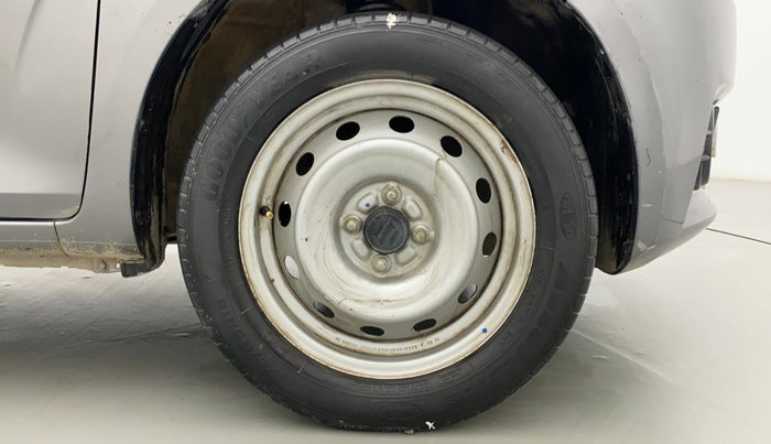 2019 Maruti IGNIS SIGMA 1.2 K12, Petrol, Manual, 50,179 km, Right Front Wheel