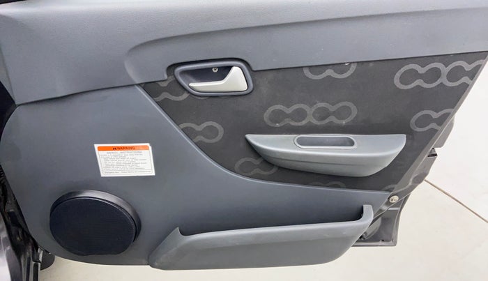 2015 Maruti Alto 800 LXI CNG, CNG, Manual, 61,679 km, Driver Side Door Panels Controls