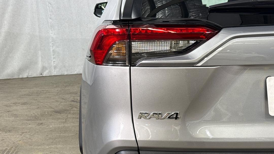 2025 Toyota RAV4 Gx (2WD) Hybrid, Automatic, 8664 km, Badge (Boot Left Side)