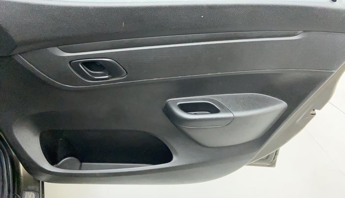 2019 Renault Kwid RXL, Petrol, Manual, 17,515 km, Driver Side Door Panels Control