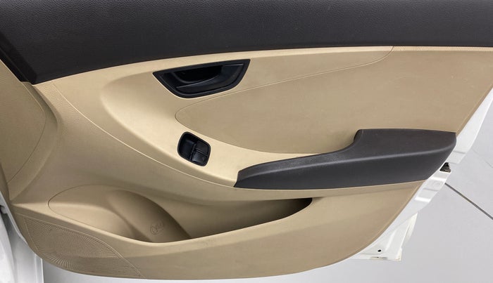 2014 Hyundai Eon ERA PLUS, Petrol, Manual, Driver Side Door Panels Control